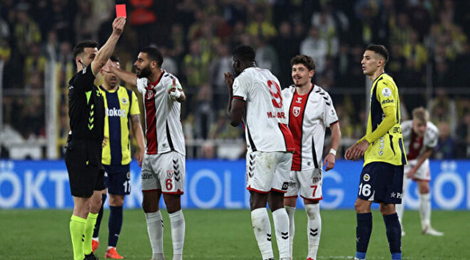 Samsunsporlulardan Cihan Aydın’a büyük tepki: “Skriniar neden kart görmedi?”